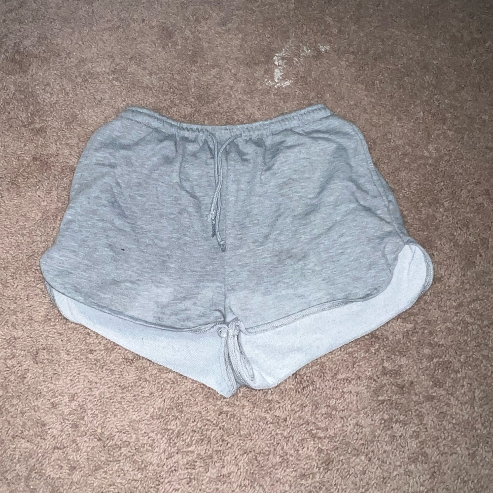 They look like the have stains in them I promise there’s not.